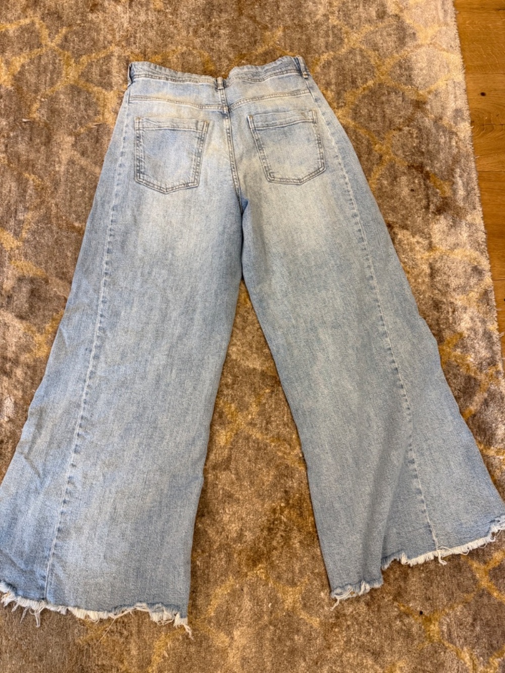 Anthropologie Pilcro High Rise Wide Leg Raw Hem Jeans Light Wash Size 29 - Picture 2 of 4
